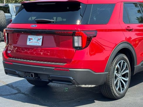 New 2025 Ford Explorer ST-Line image 22