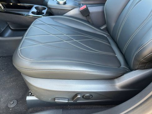 New 2024 Ford Mustang Mach-E Select image 14