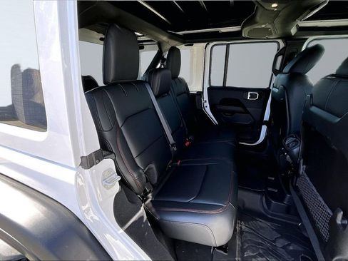 Used 2026 Jeep Wrangler Unlimited Rubicon 392 w/ Quick Order Package 27X Moab AWD/4WD image 18