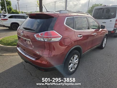 Used 2015 Nissan Rogue SV w/ SV Premium Package FWD image 10