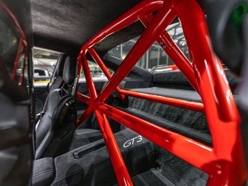 Used 2018 Porsche 911 GT3 image 23