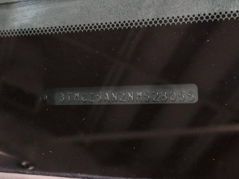 Used 2022 Toyota Tacoma TRD Sport image 31