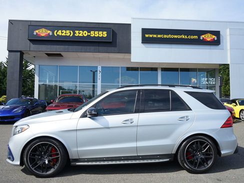 Used 2016 Mercedes-Benz GLE 63 AMG S image 2