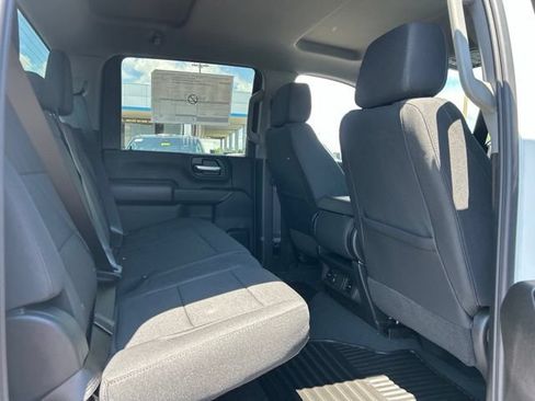 New 2026 Chevrolet Silverado 2500 Custom w/ Custom Value Package AWD/4WD image 31