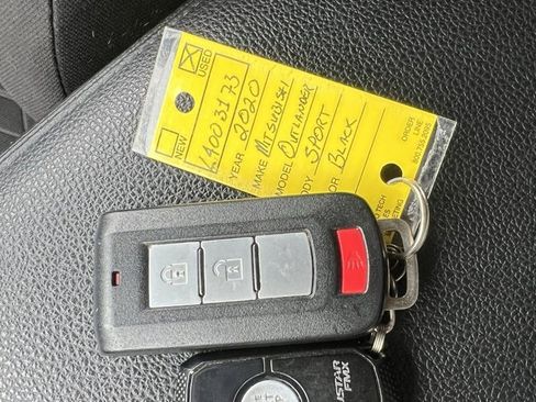 Used 2020 Mitsubishi Outlander Sport ES image 38