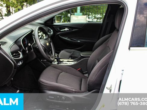 Used 2024 Chevrolet Malibu LT FWD image 16