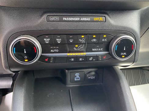 Used 2023 Ford Escape Active AWD/4WD image 28
