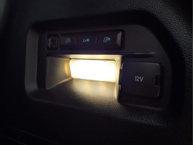 Used 2020 Ford Explorer Limited AWD/4WD image 25
