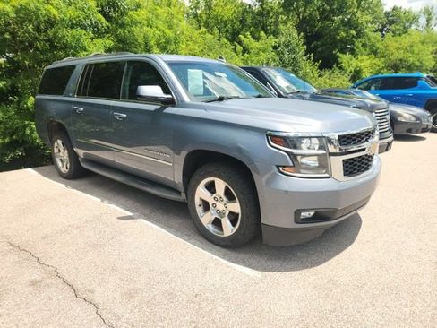 Used 2016 Chevrolet Suburban LT AWD/4WD image 10