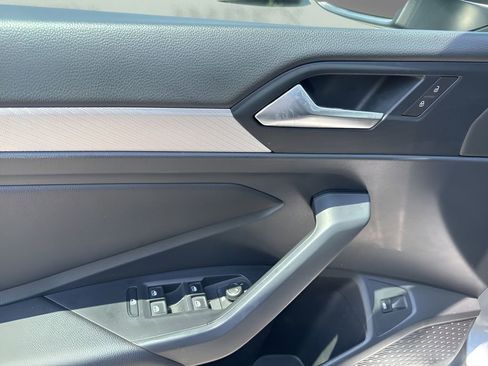 Used 2019 Volkswagen Jetta S w/ Driver Assistance Package image 22