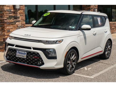 Used 2022 Kia Soul GT-Line FWD image 7
