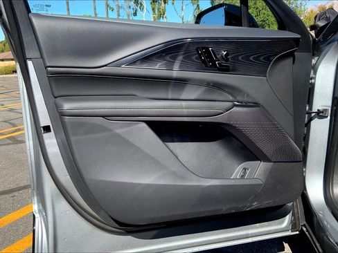 New 2026 Cadillac Lyriq Sport image 11