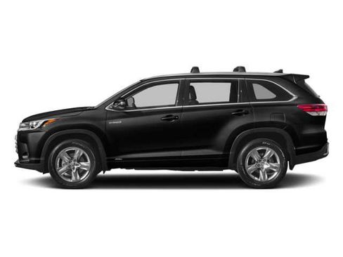 Used 2017 Toyota Highlander Limited Platinum image 4
