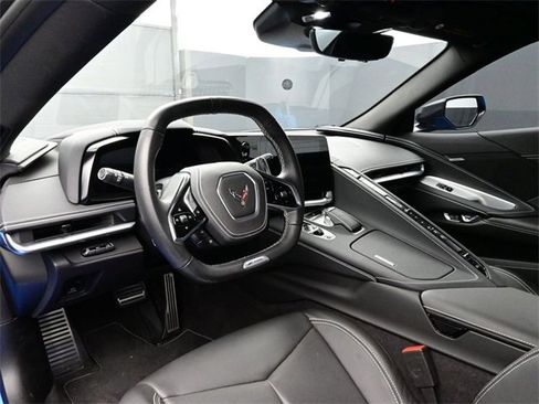 Used 2025 Chevrolet Corvette Z06 image 4