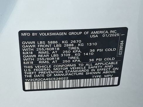 Used 2025 Volkswagen Atlas Peak Edition SE image 27