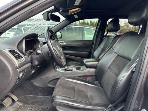 Used 2020 Jeep Grand Cherokee Altitude image 8