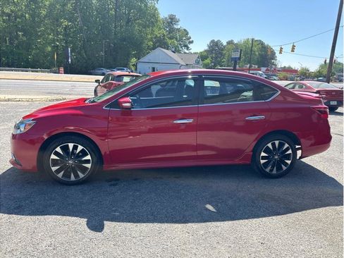 Used 2019 Nissan Sentra SR FWD image 4