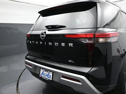 New 2025 Nissan Pathfinder SL image 22