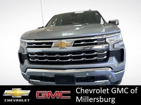Used 2024 Chevrolet Silverado 1500 LTZ AWD/4WD image 10