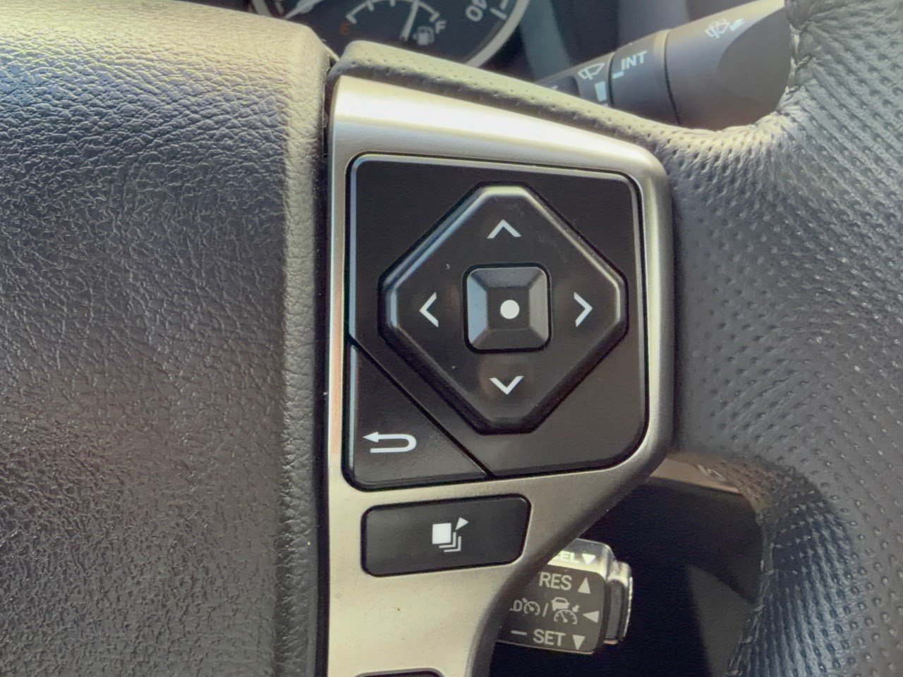 Certified 2023 Toyota Tacoma SR5 RWD image 19