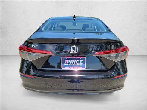 Used 2022 Honda Civic LX image 6