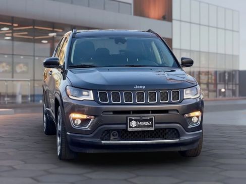 Used 2018 Jeep Compass Limited w/ Navigation Group image 24