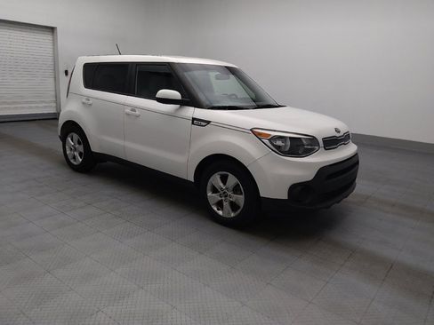 Used 2019 Kia Soul FWD image 11