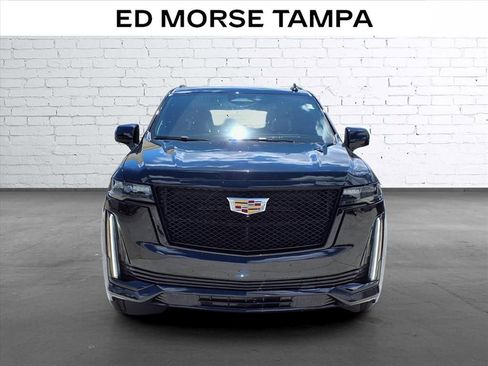 Used 2021 Cadillac Escalade Sport Platinum AWD/4WD image 6