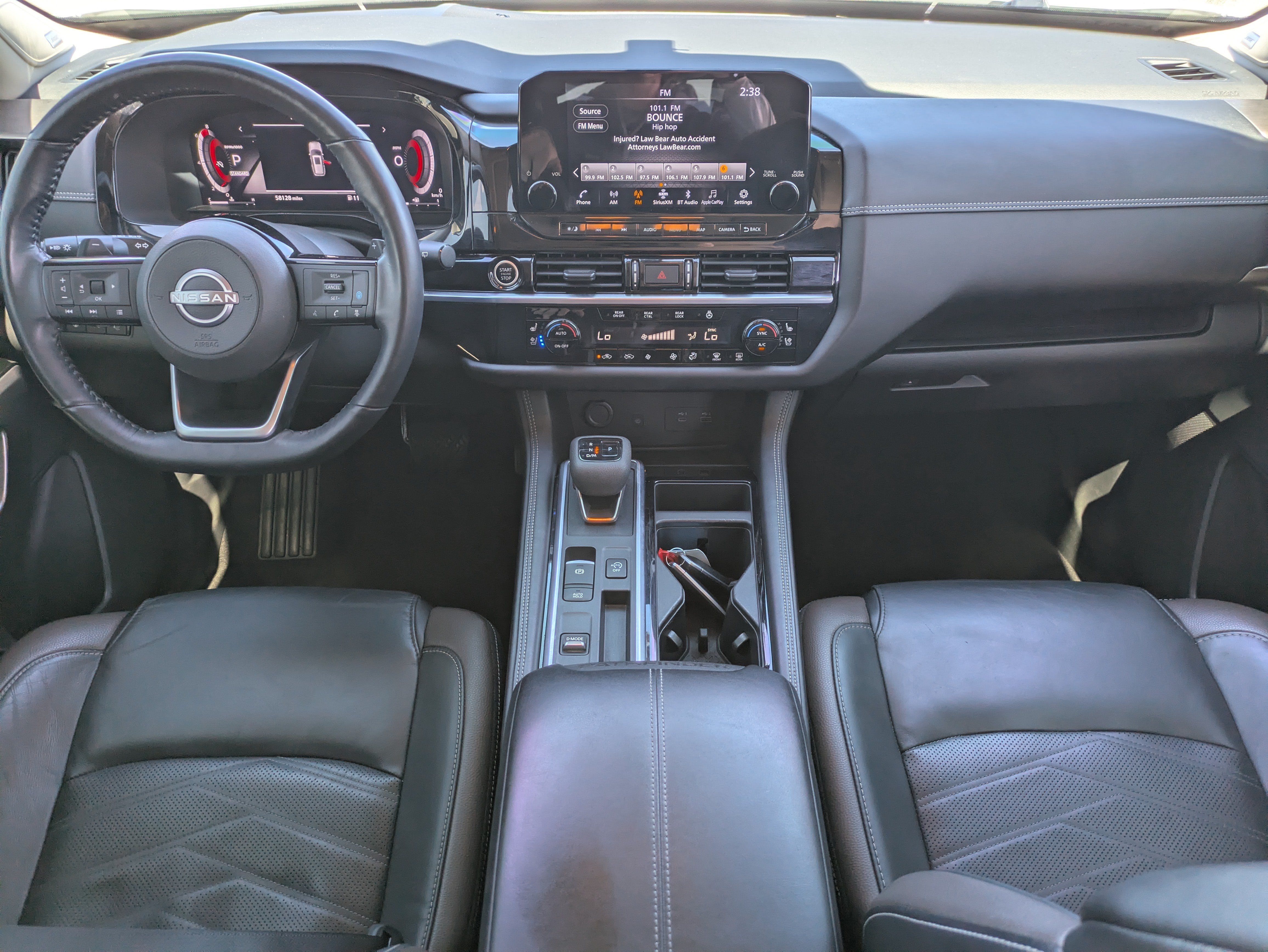 Used 2023 Nissan Pathfinder Platinum w/ Cargo Package FWD image 16