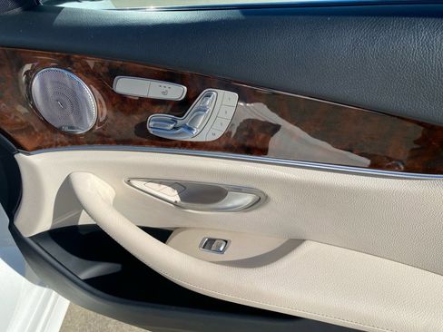 Used 2017 Mercedes-Benz E 300 w/ Premium 1 Package image 33