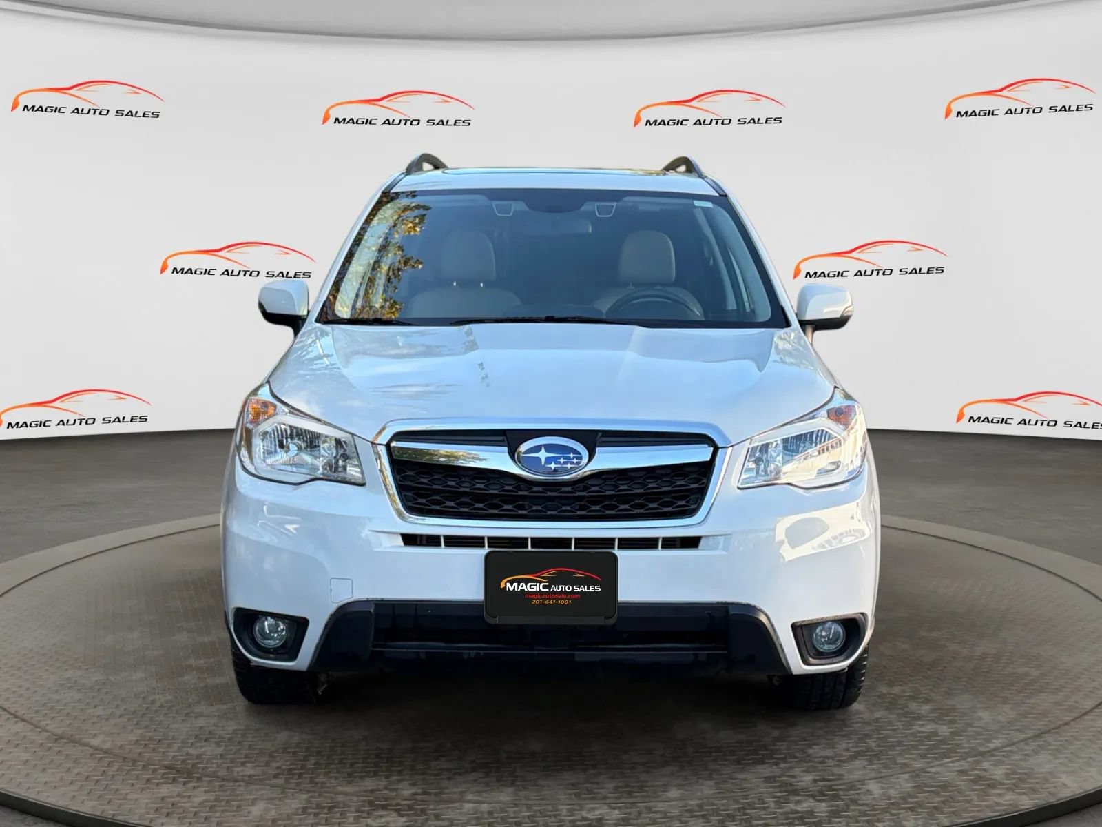 Used 2016 Subaru Forester 2.5i Touring w/ Eyesight & Navigation System AWD/4WD image 3