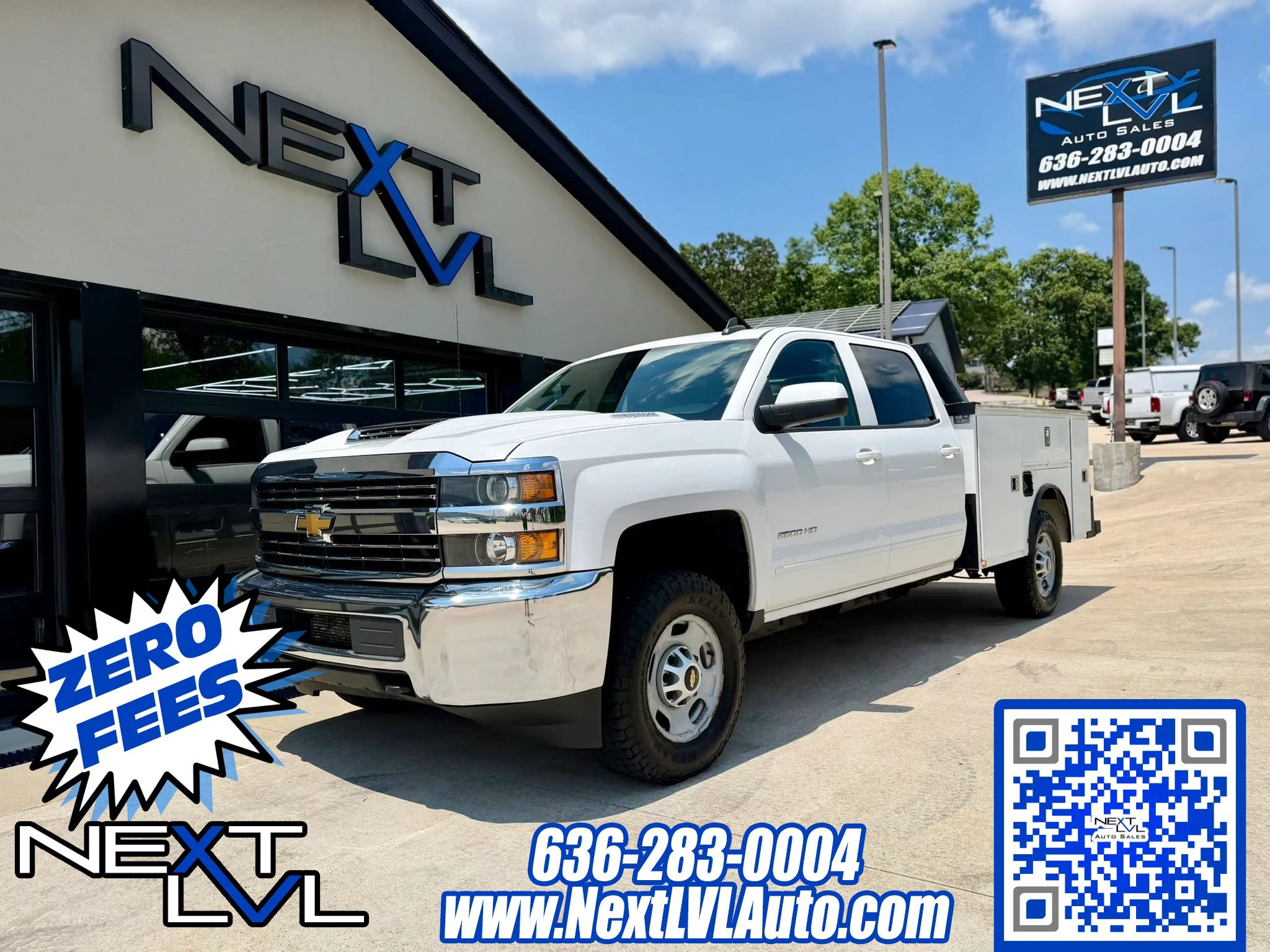 Used 2018 Chevrolet Silverado 2500 LT AWD/4WD image 1