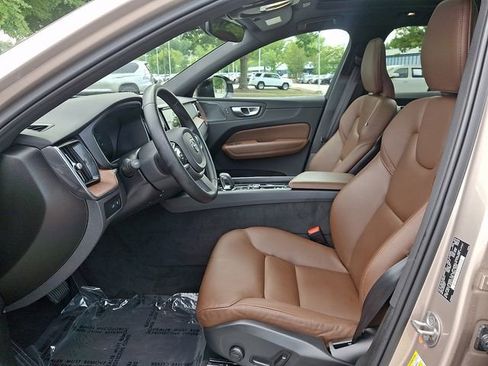 Used 2023 Volvo XC60 T8 Plus w/ Protection Package Premier AWD/4WD image 16