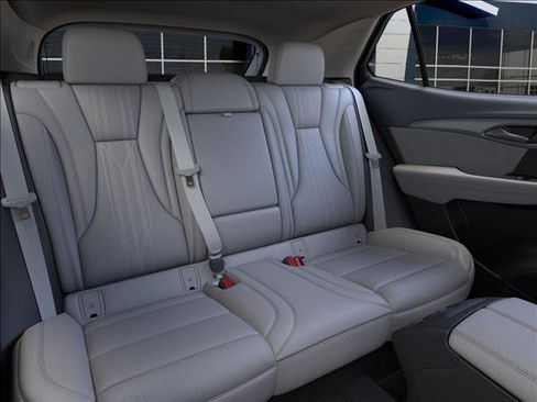 New 2026 Buick Envision Avenir image 17