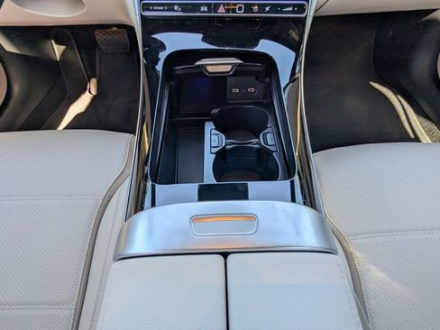 New 2025 Mercedes-Benz C 300 4MATIC Sedan image 19