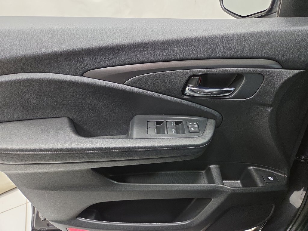 Used 2020 Honda Ridgeline RTL image 19