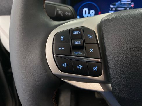 New 2026 Ford Explorer Active w/ Active Comfort Package AWD/4WD image 21