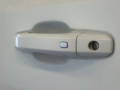 Used 2024 GMC Sierra 1500 AT4 w/ Technology Package AWD/4WD image 13