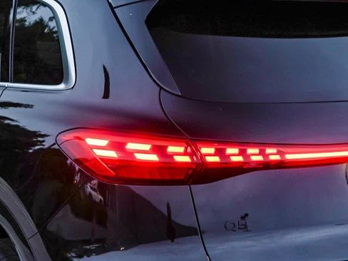 New 2025 Audi Q5 Premium Plus image 7