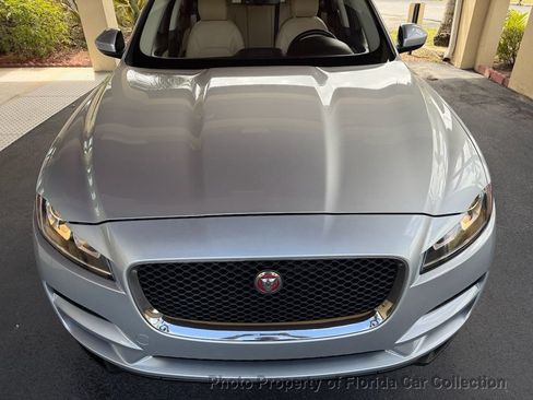 Used 2017 Jaguar F-PACE Premium AWD/4WD image 67