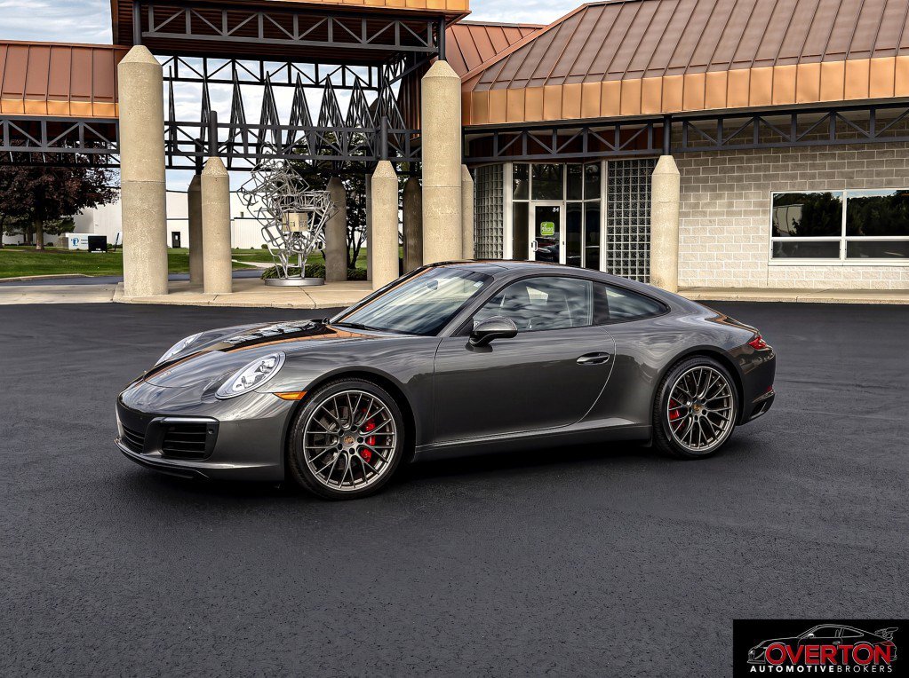Used 2019 Porsche 911 Carrera S RWD image 1