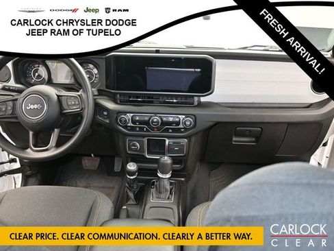 Used 2024 Jeep Wrangler Sport image 33