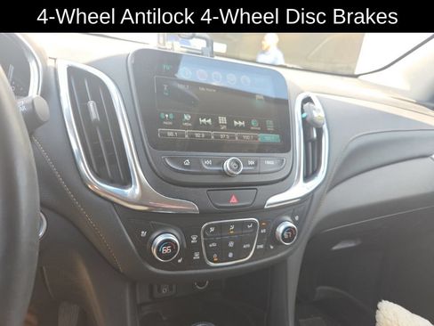 Used 2018 Chevrolet Equinox Premier AWD/4WD image 12