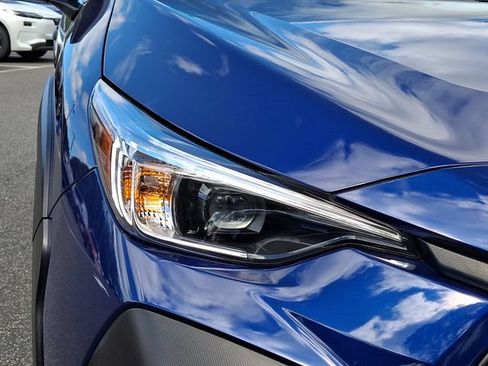 Used 2024 Subaru Crosstrek 2.0i AWD/4WD image 9