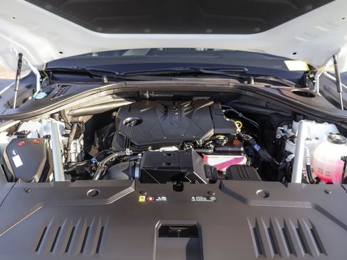 Used 2026 Genesis GV70 2.5T Select image 44