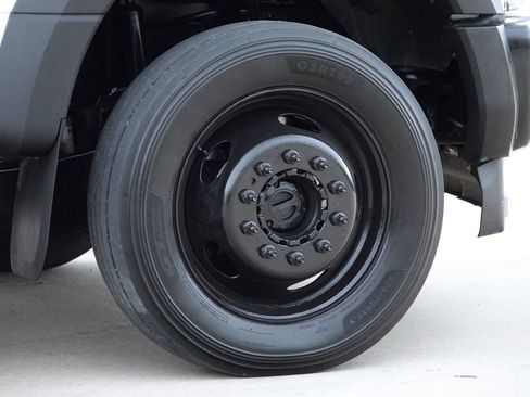 Used 2019 Ford F550 4x4 Crew Cab Super Duty w/ Power Equipment Group image 46