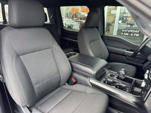 Used 2022 Ford F150 XLT w/ Equipment Group 302A High image 11