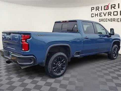 Used 2025 Chevrolet Silverado 2500 LT w/ Trail Boss Package image 8