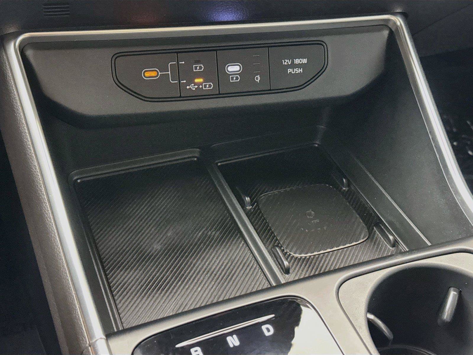 Used 2025 Kia Carnival SX Prestige FWD image 27