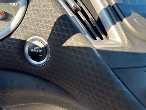 Used 2024 Chevrolet Malibu LT image 20